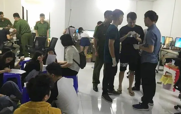 Tăng cường quản lý người nước ngoài xuất nhập cảnh, cư trú và hoạt động tại Việt Nam 