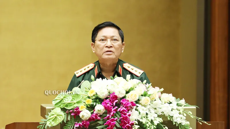 Bộ đội biên phòng kiểm tra phương tiện có dấu hiệu vi phạm pháp luật ở khu vực biên giới là phù hợp 