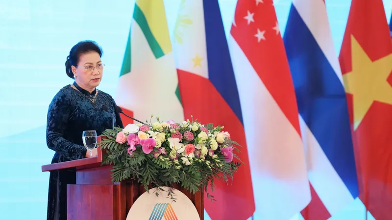 Chủ tịch Quốc hội Nguyễn Thị Kim Ngân, Chủ tịch AIPA 41 phát biểu khai mạc Đại hội đồng AIPA 41. Ảnh: QUANG PHÚC