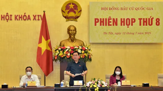 Phê chuẩn kết quả bầu Chủ tịch, Phó Chủ tịch HĐND của 10 tỉnh và 2 thành phố
