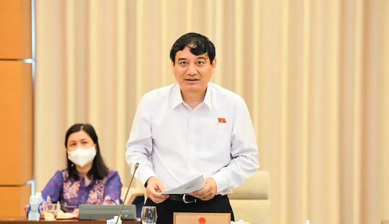 Chủ nhiệm Ủy ban Văn hoá Giáo dục Nguyễn Đắc Vinh 