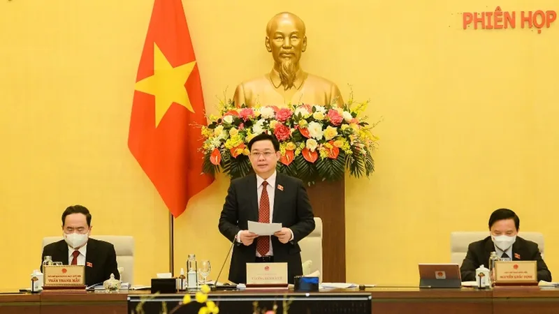 Chủ tịch Quốc hội Vương Đình Huệ phát biểu khai mạc phiên họp ​