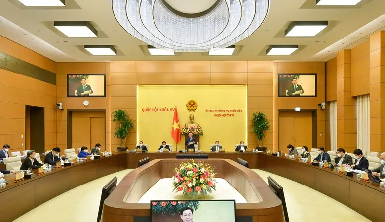 Phiên họp thứ 9 của UBTVQH. Ảnh minh hoạ