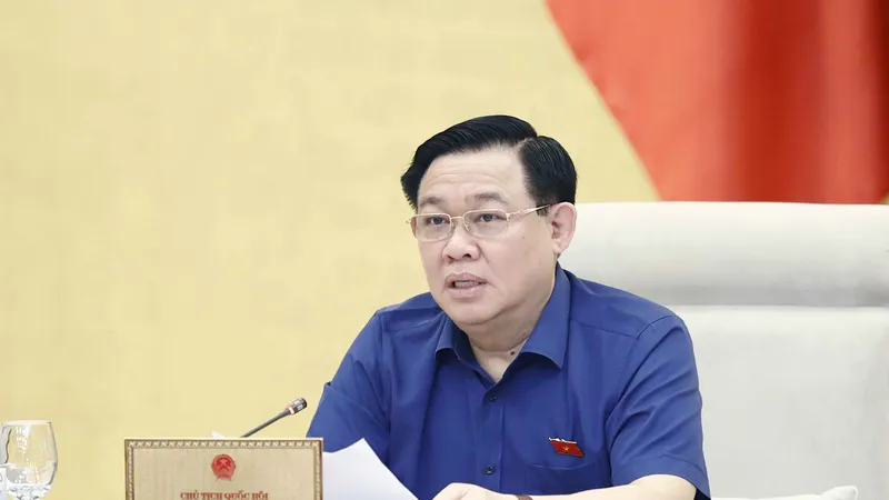 Chủ tịch Quốc hội Vương Đình Huệ phát biểu tại phiên họp