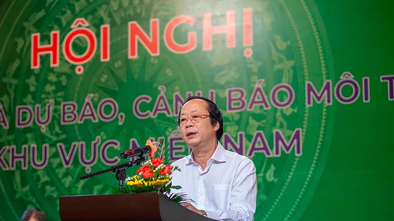 Thứ trưởng Bộ TN-MT Võ Tuấn Nhân phát biểu tại hội nghị
