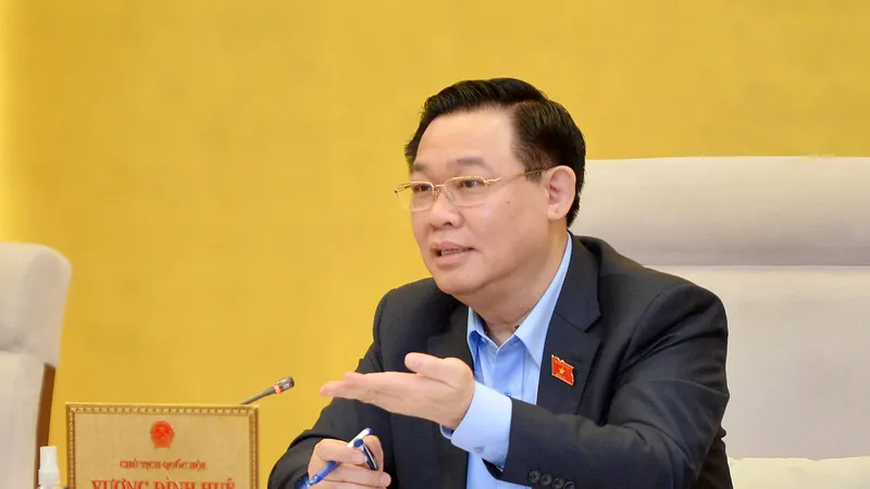 Kéo dài thời hạn thực hiện Nghị quyết số 54 về thí điểm cơ chế, chính sách đặc thù phát triển TPHCM đến hết ngày 31-12-2023