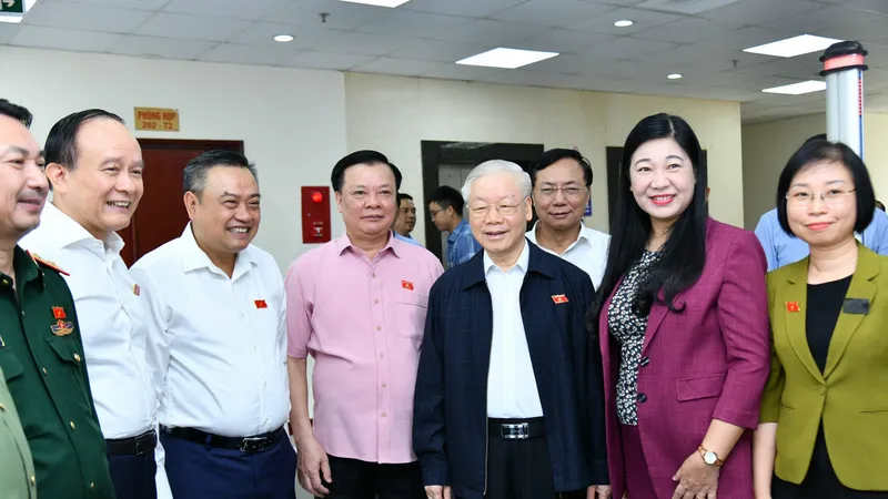 Tổng Bí thư Nguyễn Phú Trọng phát biểu với cử tri đơn vị bầu cử số 1, TP Hà Nội. Ảnh: VIẾT CHUNG