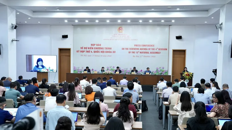 Quang cảnh cuộc họp báo 