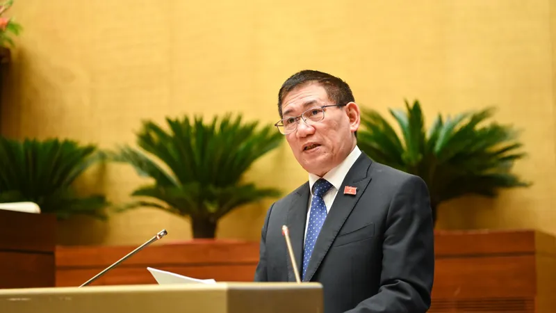 Bộ trưởng Bộ Tài chính Hồ Đức Phớc 