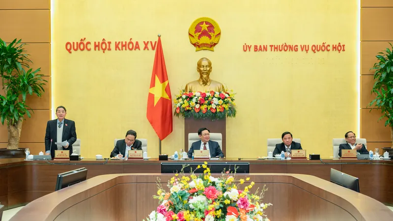 Phó Chủ tịch Quốc hội Nguyễn Đức Hải điều hành phiên họp
