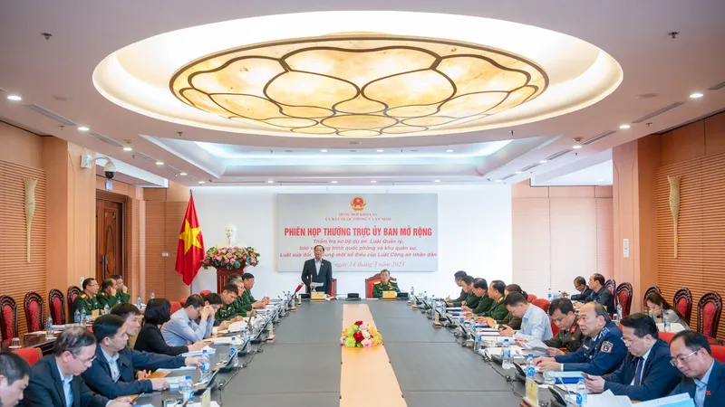 Quang cảnh phiên họp 