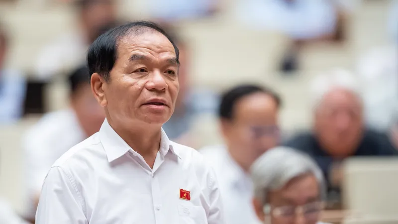 Đại biểu Lê Thanh Vân, Ủy viên Thường trực Ủy ban Tài chính - Ngân sách. Ảnh: VIẾT CHUNG 
