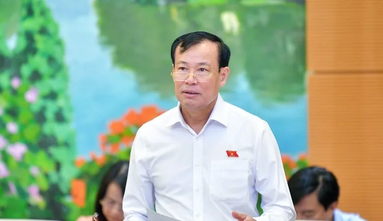 Chủ nhiệm Ủy ban Quốc phòng và An ninh của Quốc hội Lê Tấn Tới 