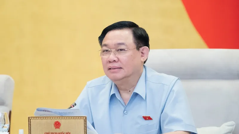 Chủ tịch Quốc hội Vương Đình Huệ nhấn mạnh phương châm thà làm ít, mà làm tốt