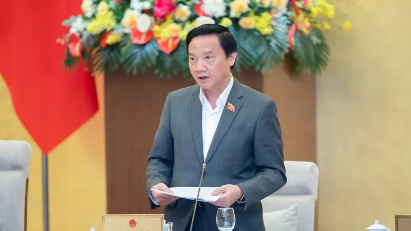 Phó Chủ tịch Quốc hội Nguyễn Khắc Định cho biết, từ 1-7-2024 sẽ thực hiện cải cách tiền lương theo Nghị quyết 27-NQ/TW