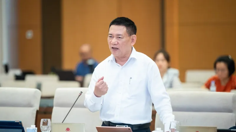Bộ trưởng Bộ Tài chính Hồ Đức Phớc