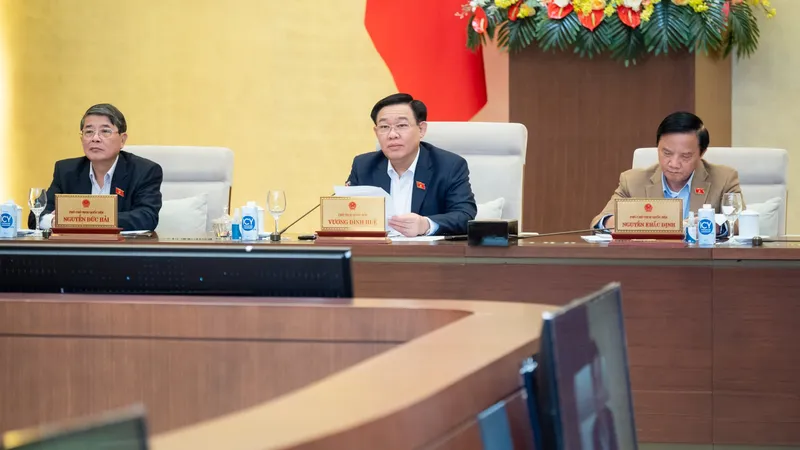 Chủ tịch Quốc hội Vương Đình Huệ kết luận nội dung thảo luận về dự án thu hồi đất, bồi thường, hỗ trợ tái định cư Cảng hàng không quốc tế Long Thành