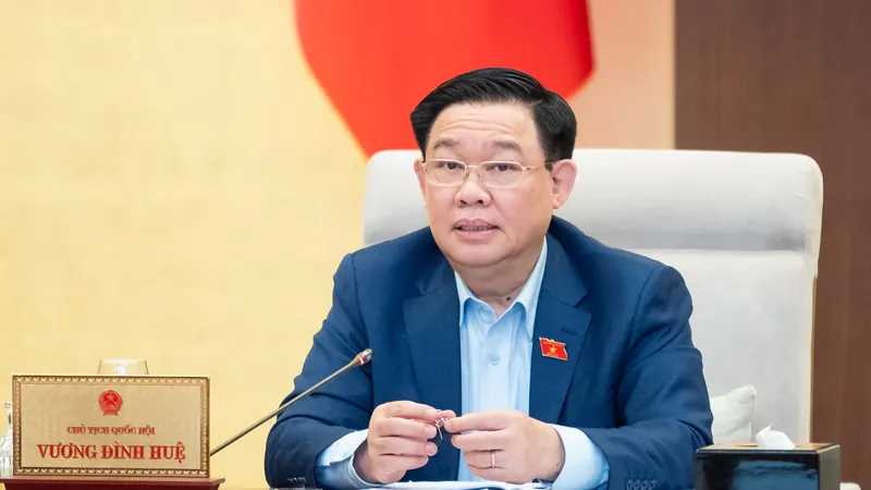 Chủ tịch Quốc hội Vương Đình Huệ: “Không thể đủng đà, đủng đỉnh được nữa”