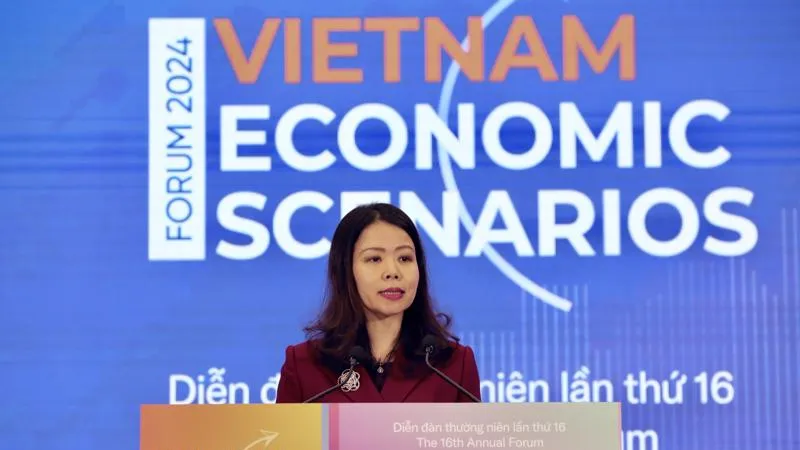 Bà Nguyễn Minh Hằng, Thứ trưởng Bộ Ngoại giao phát biểu khai mạc diễn đàn