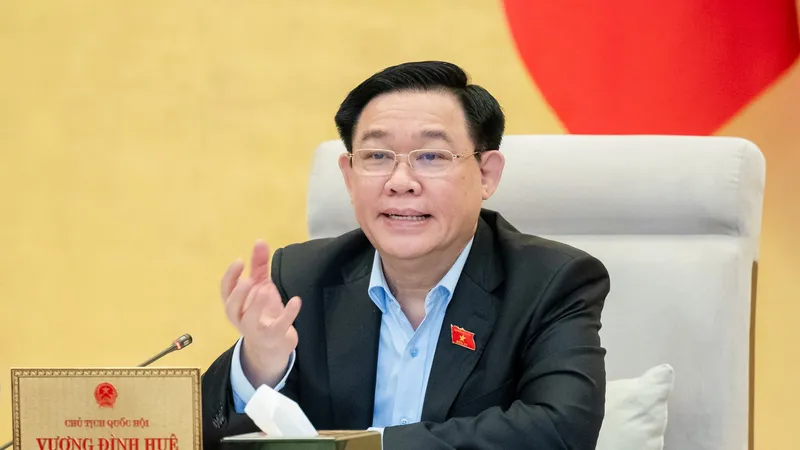 Chủ tịch Quốc hội Vương Đình Huệ góp ý về dự án Luật Thủ đô. Ảnh: QUANG PHÚC