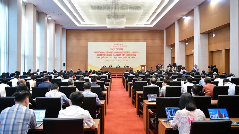 Quang cảnh hội nghị, sáng 27-3