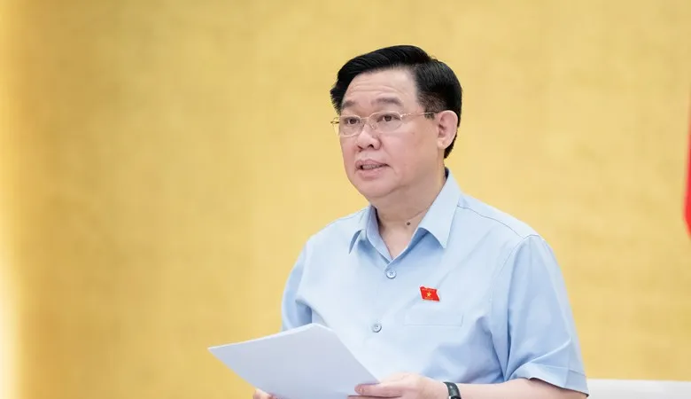 Chiều 23-4, Chủ tịch Quốc hội Vương Đình Huệ phát biểu bế mạc phiên họp thứ 32 của UBTVQH
