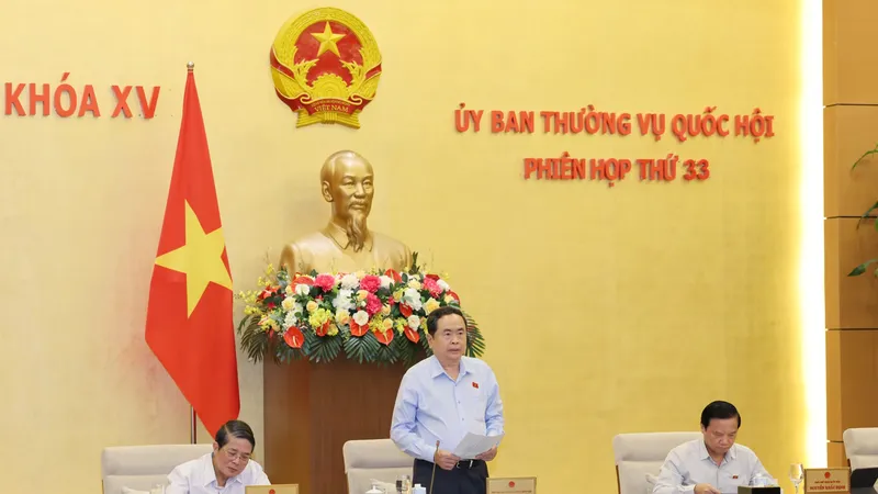 Phó Chủ tịch Thường trực Quốc hội Trần Thanh Mẫn phát biểu khai mạc phiên họp thứ 33 của Ủy ban Thường vụ Quốc hội, sáng 13-5. Ảnh: QUANG PHÚC 