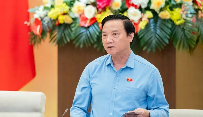 Phó Chủ tịch Quốc hội Nguyễn Khắc Định đề nghị không nên “nghị định hóa, thông tư hóa luật”. Ảnh: VIẾT CHUNG