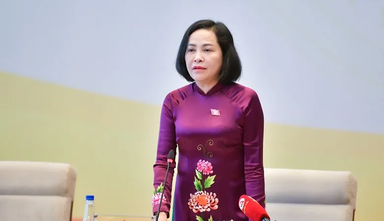Phó Chủ tịch Quốc hội Nguyễn Thị Thanh vừa ký 3 nghị quyết về phê chuẩn kết quả bầu, miễn nhiệm Phó Chủ tịch HĐND các tỉnh