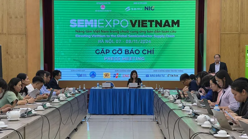 Ông Vũ Quốc Huy, Giám đốc NIC thông tin về sự kiện 