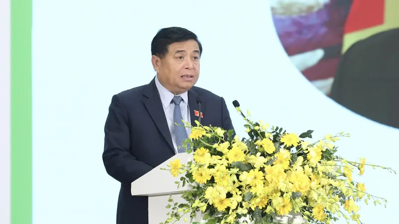 Bộ trưởng Bộ KH-ĐT Nguyễn Chí Dũng phát biểu tại sự kiện