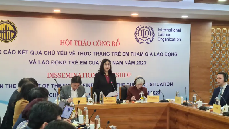 Tổng cục trưởng Tổng cục Thống kê Nguyễn Thị Hương phát biểu tại hội thảo 