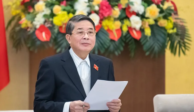 Phó Chủ tịch Quốc hội Nguyễn Đức Hải điều hành phiên họp của Ủy ban Thường vụ Quốc hội