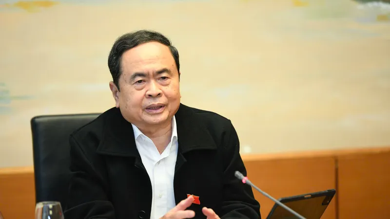 Chủ tịch Quốc hội Trần Thanh Mẫn phát biểu tại phiên thảo luận tổ, sáng 13-2. Ảnh: QUANG PHÚC
