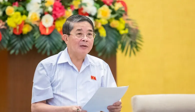 Phó Chủ tịch Quốc hội Nguyễn Đức Hải điều hành thảo luận chiều 25-4