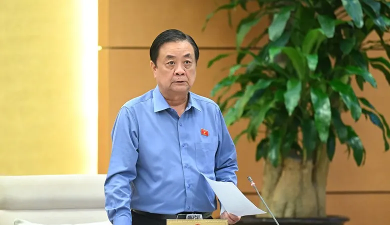 Phó Chủ tịch Quốc hội Lê Minh Hoan điều hành phiên thảo luận 