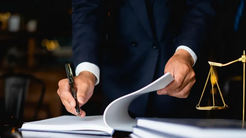 Chuẩn bị ban hành Nghị định hướng dẫn về định mức và khoán chi trong xây dựng, ban hành văn bản quy phạm pháp luật. Ảnh minh họa