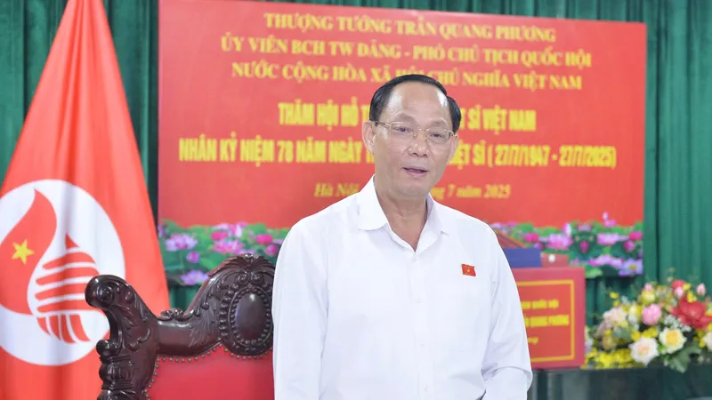 Phó Chủ tịch Quốc hội, Thượng tướng Trần Quang Phương phát biểu 