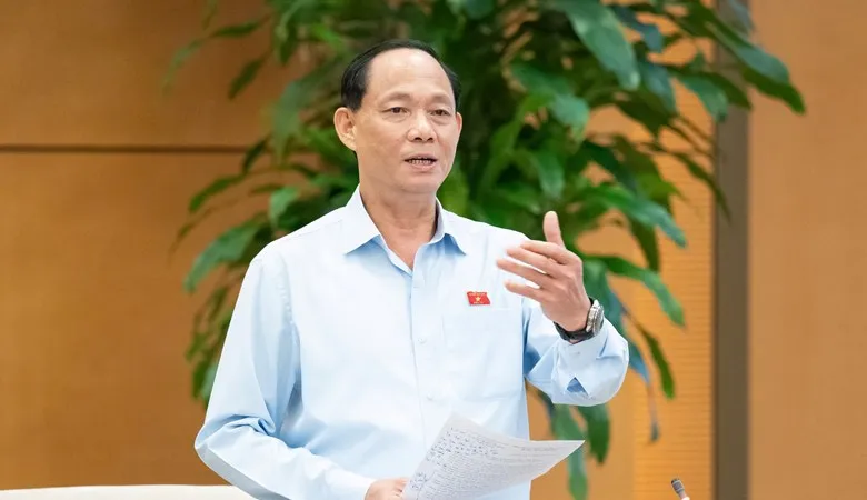 Phó Chủ tịch Quốc hội Trần Quang Phương điều hành thảo luận