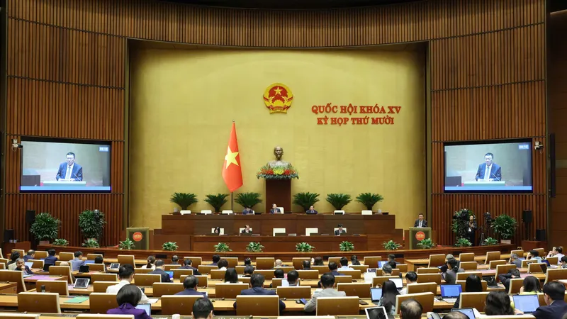 Thông cáo báo chí số 26 Kỳ họp thứ 10, Quốc hội khóa XV
