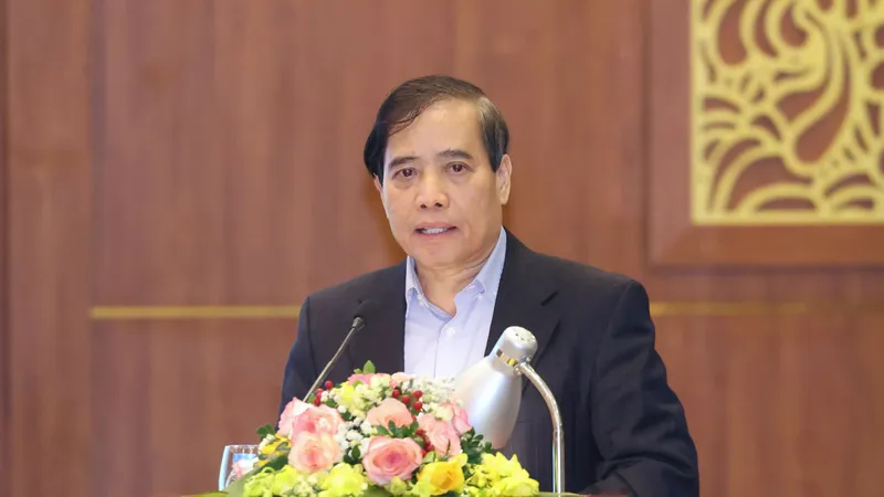 Trao cho TPHCM bộ công cụ tùy chỉnh, đừng để phải "đi xin được làm khác“