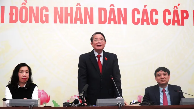 Phó Chủ tịch Quốc hội Nguyễn Đức Hải, Trưởng Tiểu ban Thông tin tuyên truyền của Hội đồng bầu cử Quốc gia phát biểu tại Trung tâm Báo chí, Nhà Quốc hội 