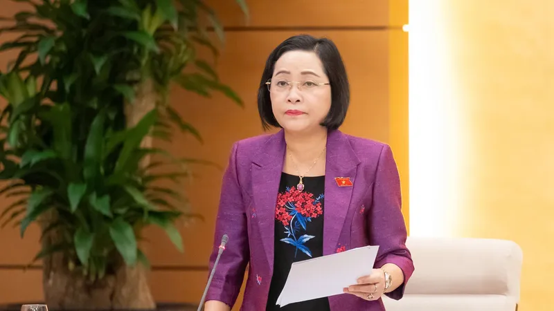 Phó Chủ tịch Quốc hội Nguyễn Thị Thanh điều hành phiên họp