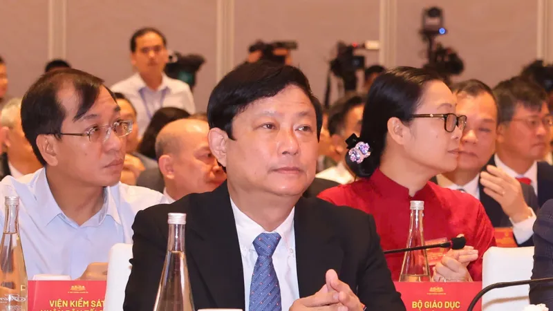 Đồng chí Võ Văn Minh, Ủy viên Trung ương Đảng, Phó bí thư Thành ủy, Chủ tịch HĐND TPHCM dự hội nghị. Ảnh: QUANG PHÚC