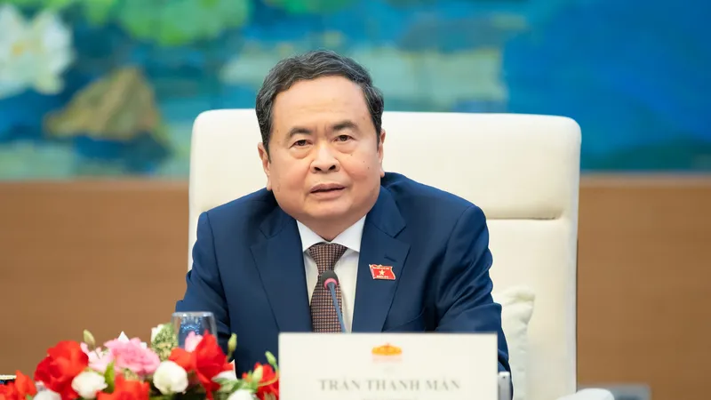 Chủ tịch Quốc hội Trần Thanh Mẫn ký ban hành nhiều nghị quyết của Ủy ban Thường vụ Quốc hội 