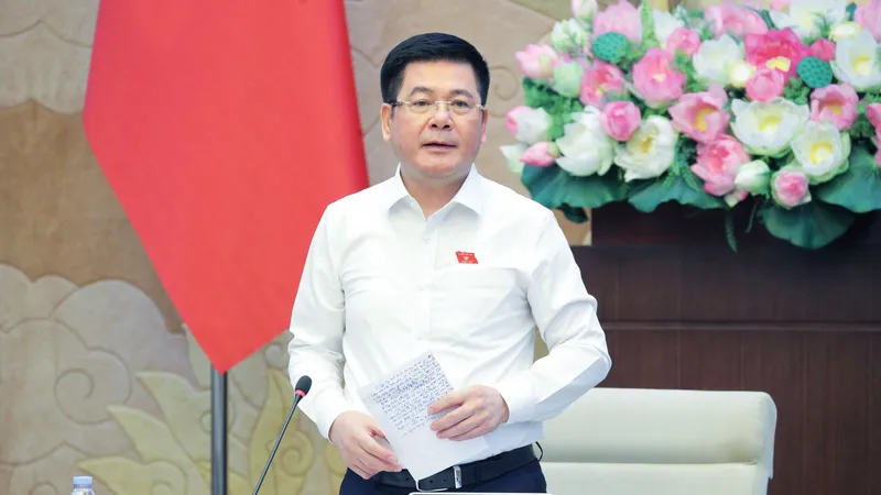 Phó Chủ tịch Quốc hội Nguyễn Hồng Diên kết luận phiên làm việc. Ảnh: CẨM HÀ 