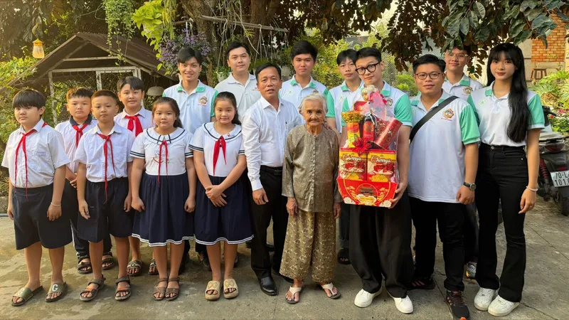 Những “bước chân xanh” lan tỏa yêu thương