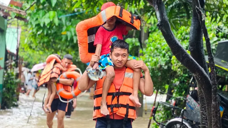 Philippines: Ít nhất 23 người chết, mất tích vì bão Bualoi
