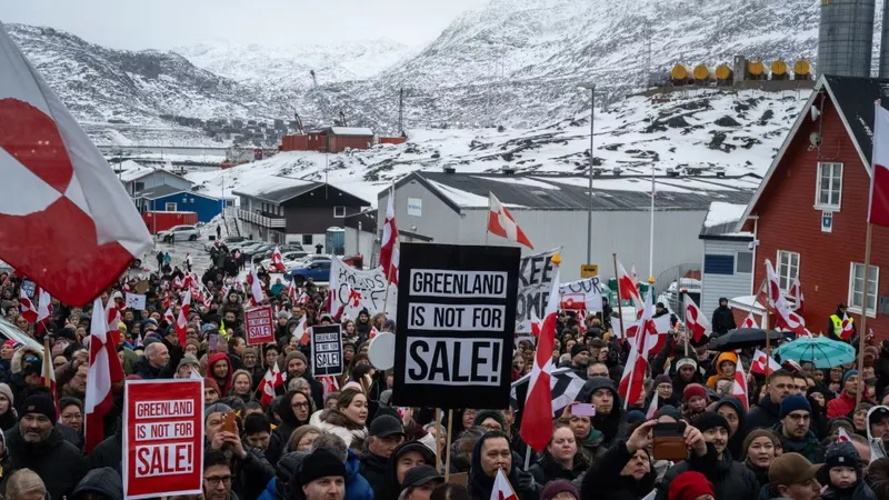 EU cảnh báo Mỹ về Greenland
