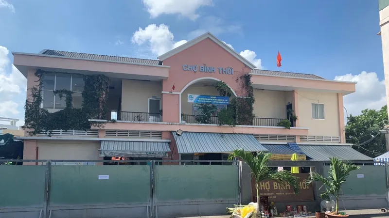 Chợ Bình Thới, quận 11 tạm thời phong tỏa do có ca mắc Covid-19